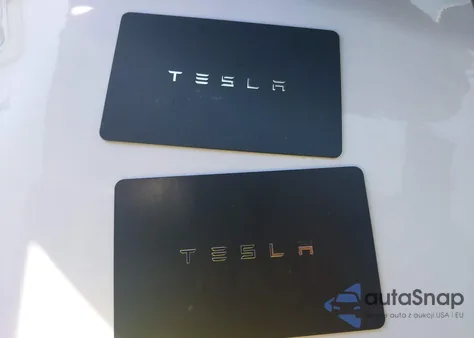 2020 Tesla Model 3 Standard Range Plus Rear-Wheel Drive/Standard Range Rear-Wheel Drive from USA, damaged, VIN 5YJ3E1EA2LF805722